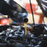 Cambio olio motore: quanto è importante - Automeccanica Battaglia Termini Imerese